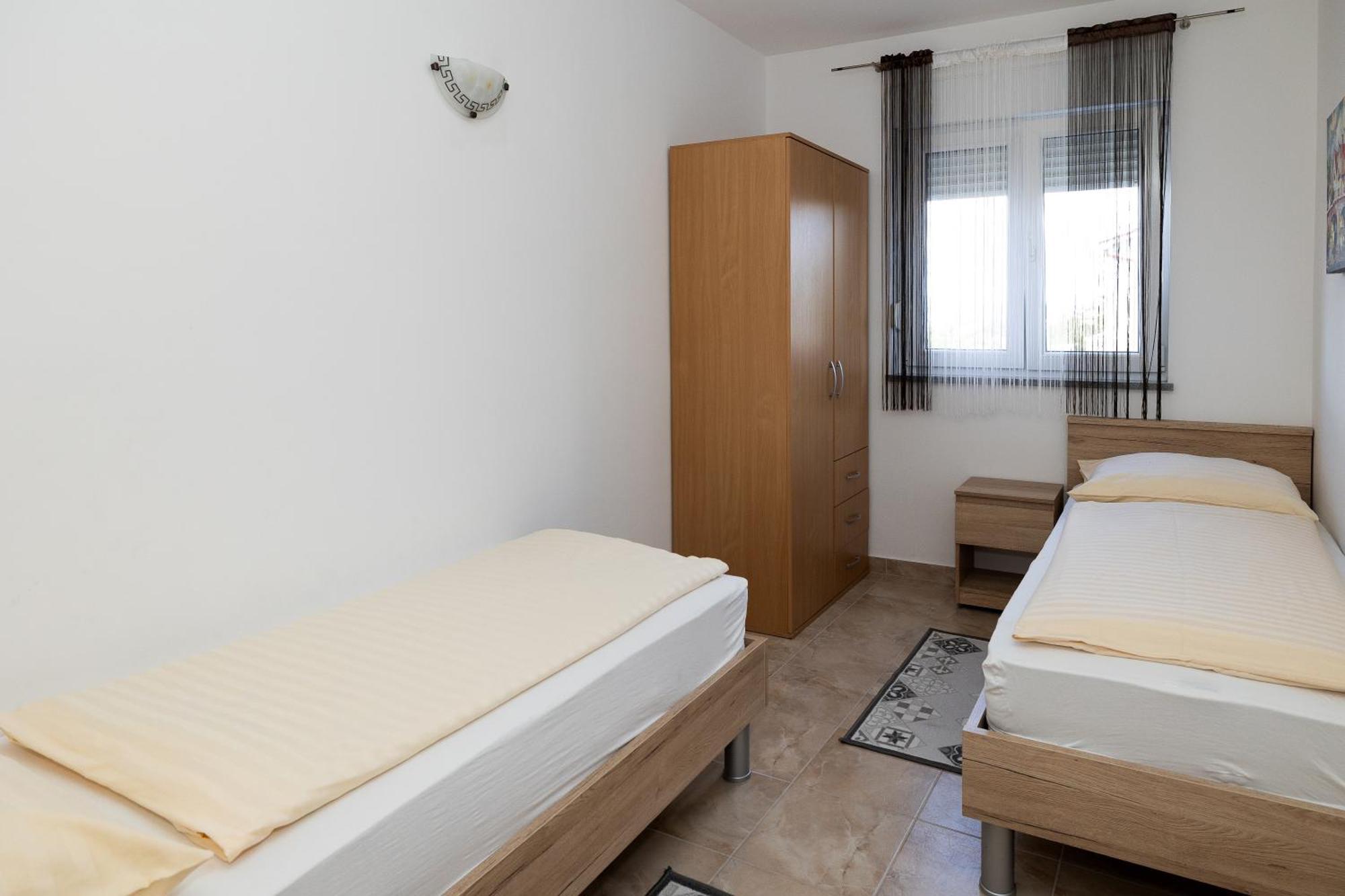 Apartments Mikanovic Crikvenica Eksteriør bilde