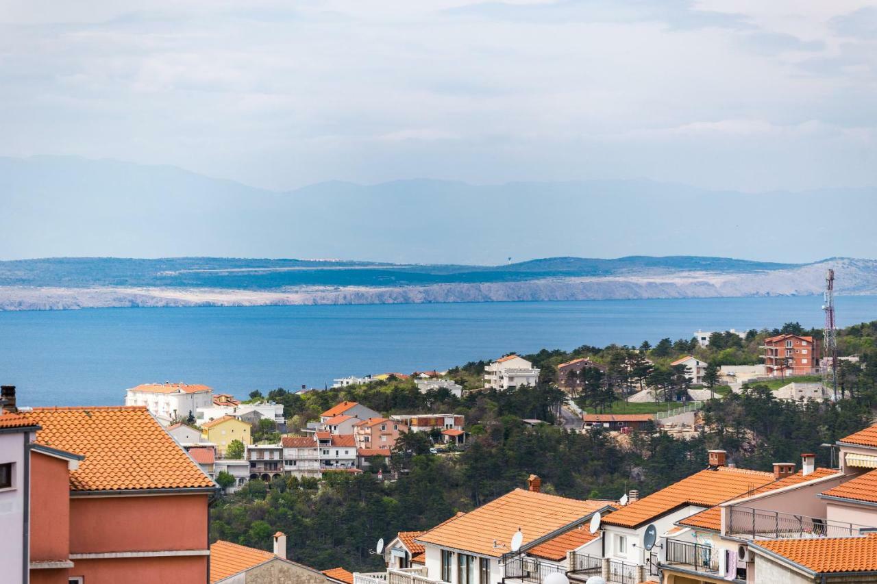 Apartments Mikanovic Crikvenica Eksteriør bilde